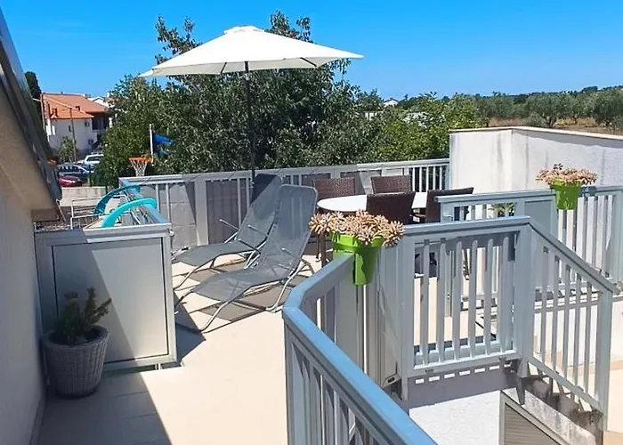 Apartmani Verde شقة *