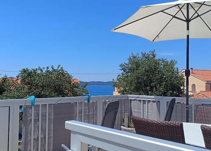 Apartmani Verde شقة *