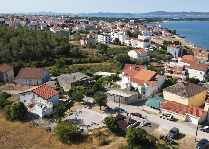 Apartmani Verde شقة زادار