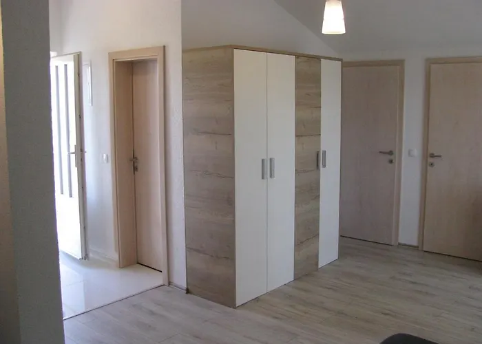 شقة Apartmani Verde